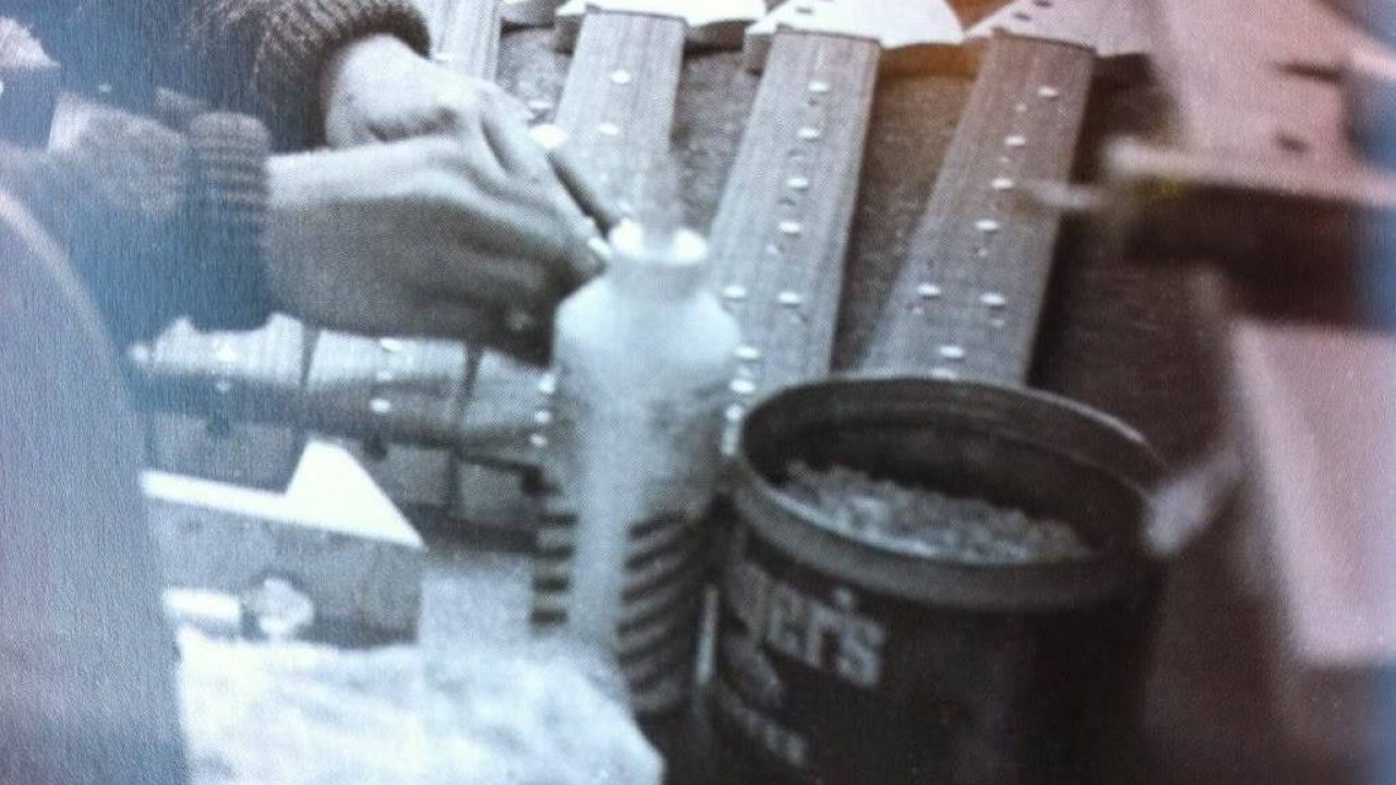 clay-dots-fender-factory-shot-